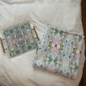 Laura Park Tray & Blanket Set